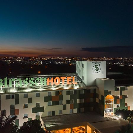 Strassen Hotel Goiânia Eksteriør bilde